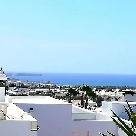 Nitho - Heated Pool, Panoramic View, Privacy Villa