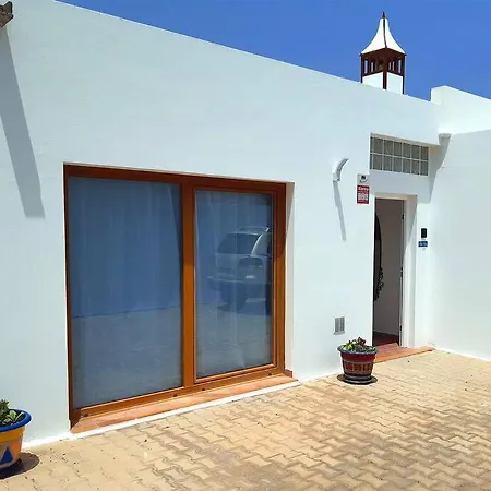 Nitho - Heated Pool, Panoramic View, Privacy Villa