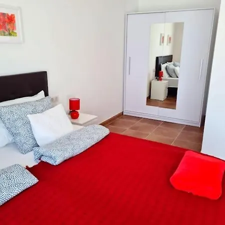 Villa Nitho - Heated Pool, Panoramic View, Privacy *