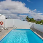 Villa Nitho Playa Blanca
